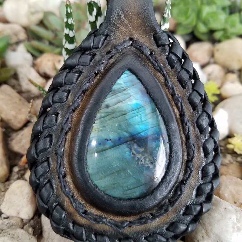 Handcrafted Leather Necklace with Labradorite Cabochon