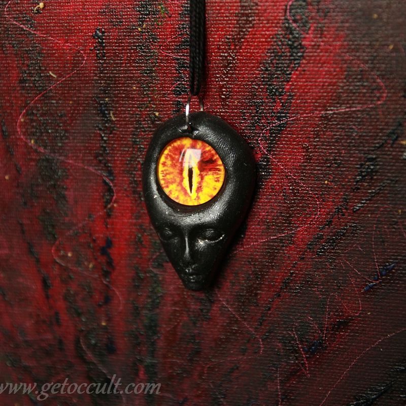 Dragons eye pendant amulet