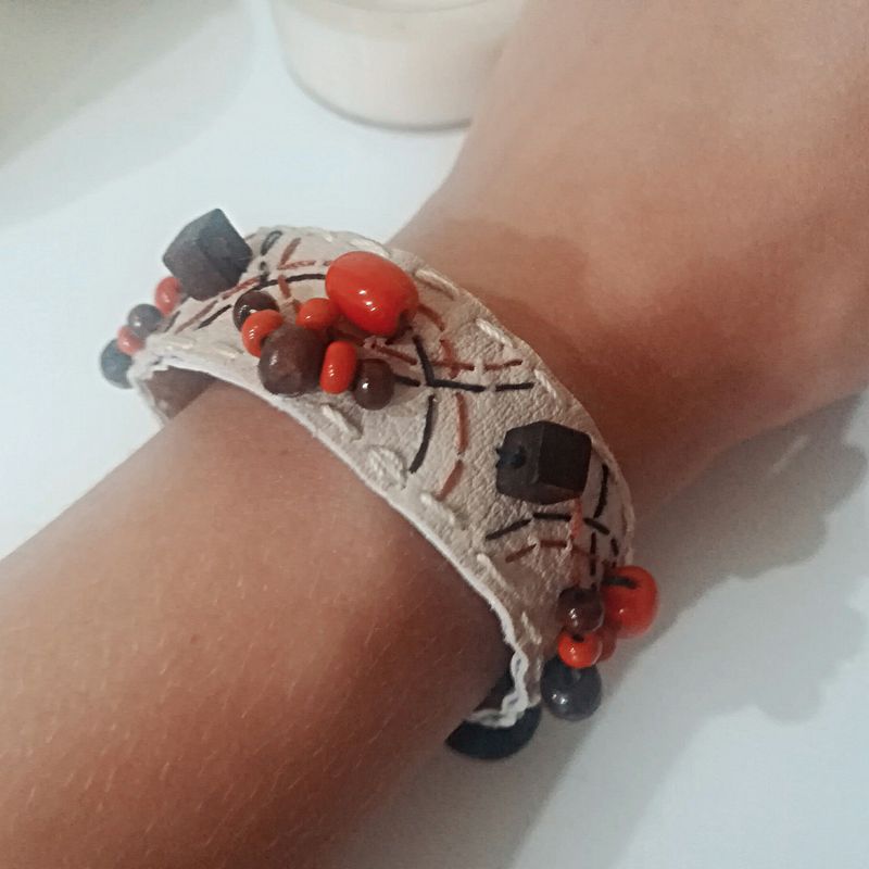 Boho bracelet with beads and charm