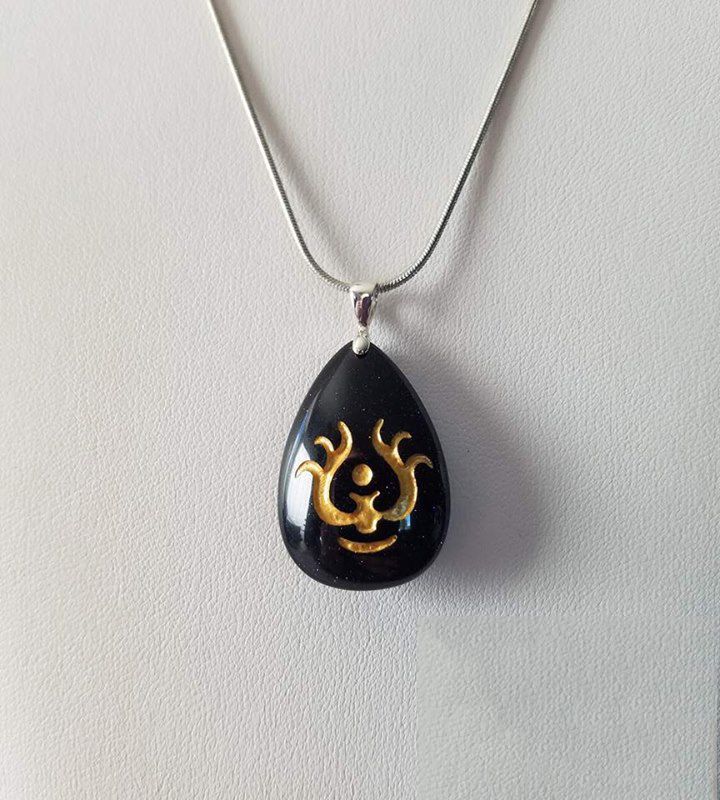 Laputa Castle in the Sky Necklace/Sheeta Amulet/Studio Ghibli/Hayao Miyazaki/Cosplay Sheeta/Cosplay Necklace/Costume