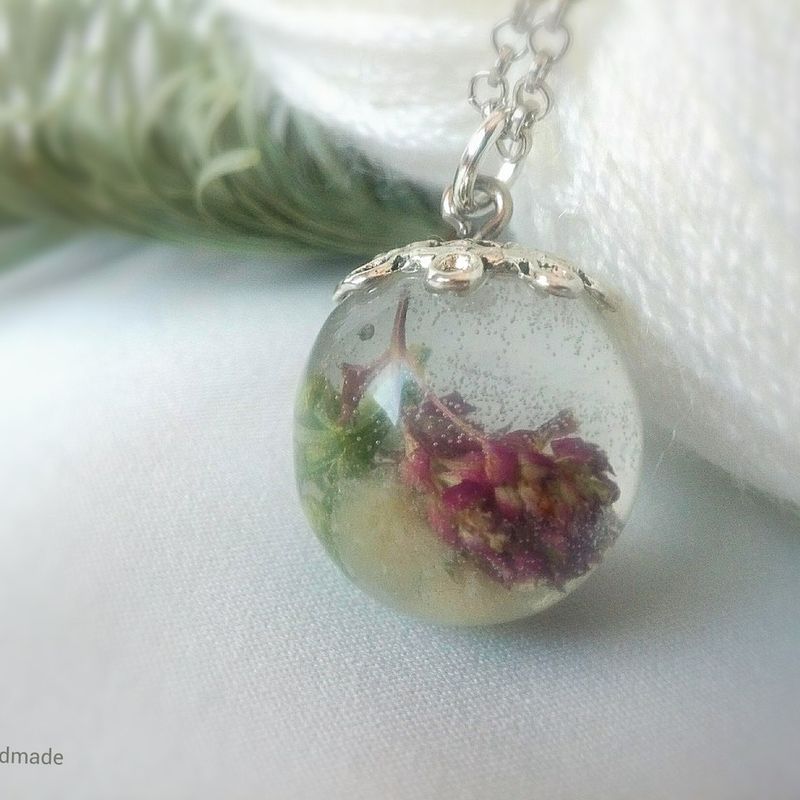 Pendant "Spring Bouquet"