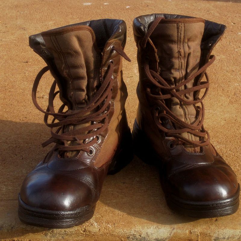 Guide: How to lace dress shoes with style?