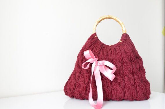 Knitted Handbag / everyday bag Handmade Bag,Moms Gift,Fashion Week,fashion,hibbe,spring fashion -children