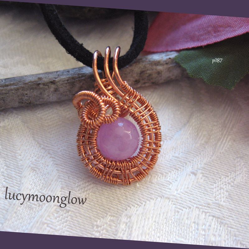 Wire Weave Pink Jade Swirl Pendant