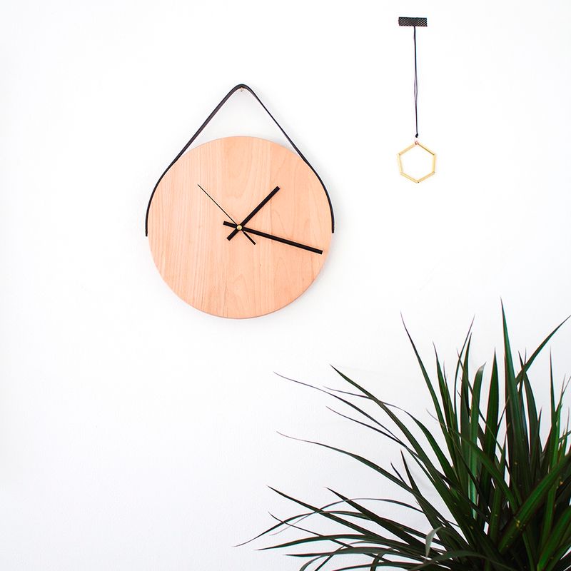 DIY Wooden Wall Clock
