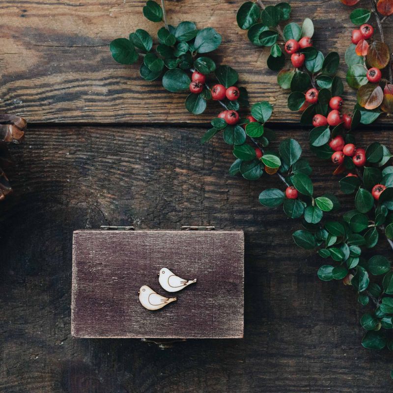Wooden ring holder - bird nest