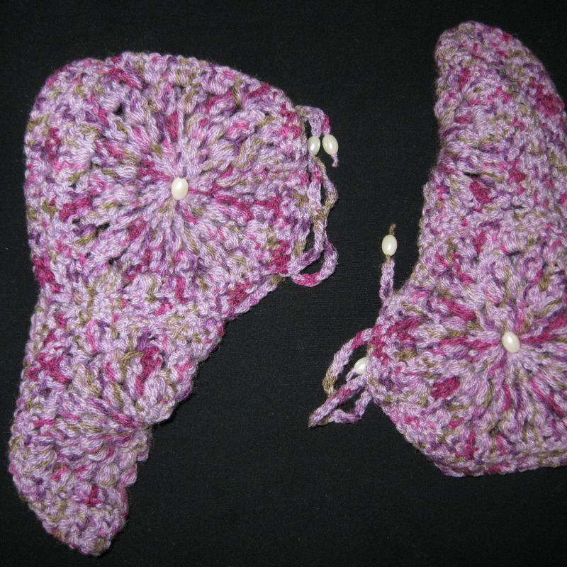 Knitted slippers
