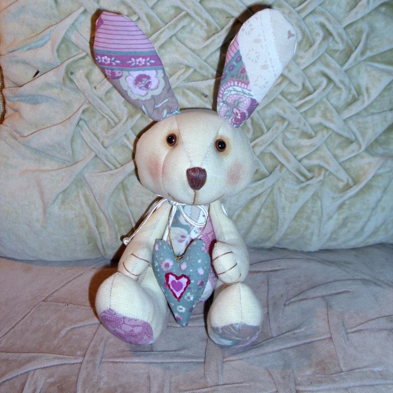 A bunny with a heart