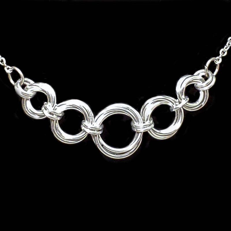 5 mobius chainmaille necklace