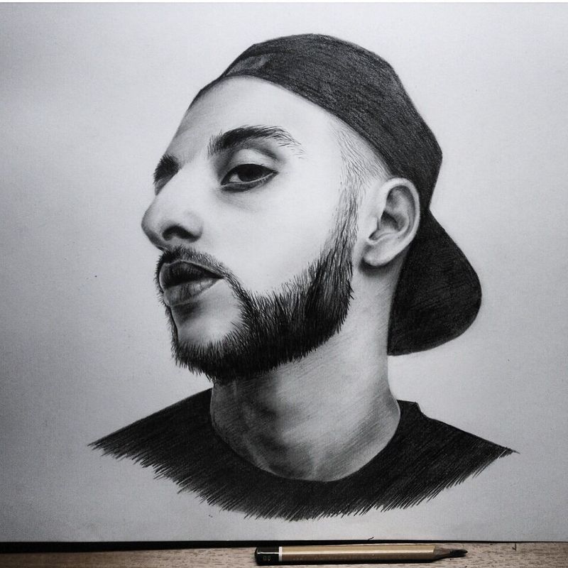 A portrait  of L'one singer