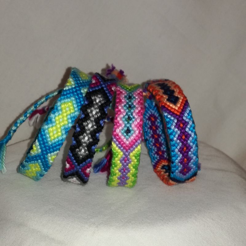Friendship bracelet,Braided tribal bracelet, Aztec knitted bracelet, Wrist band, Bohemian style, Bracelet bresilien