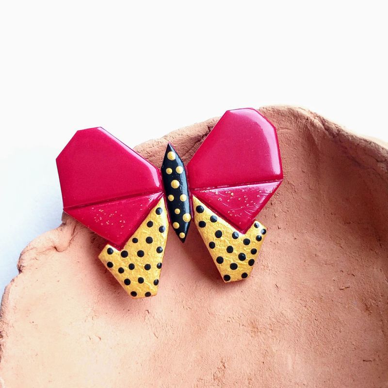Carmine red butterfly brooch, origami butterfly, minimalist brooch, colorful brooch, bridesmaid gift, xmas gift idea, small pin, tiny brooch