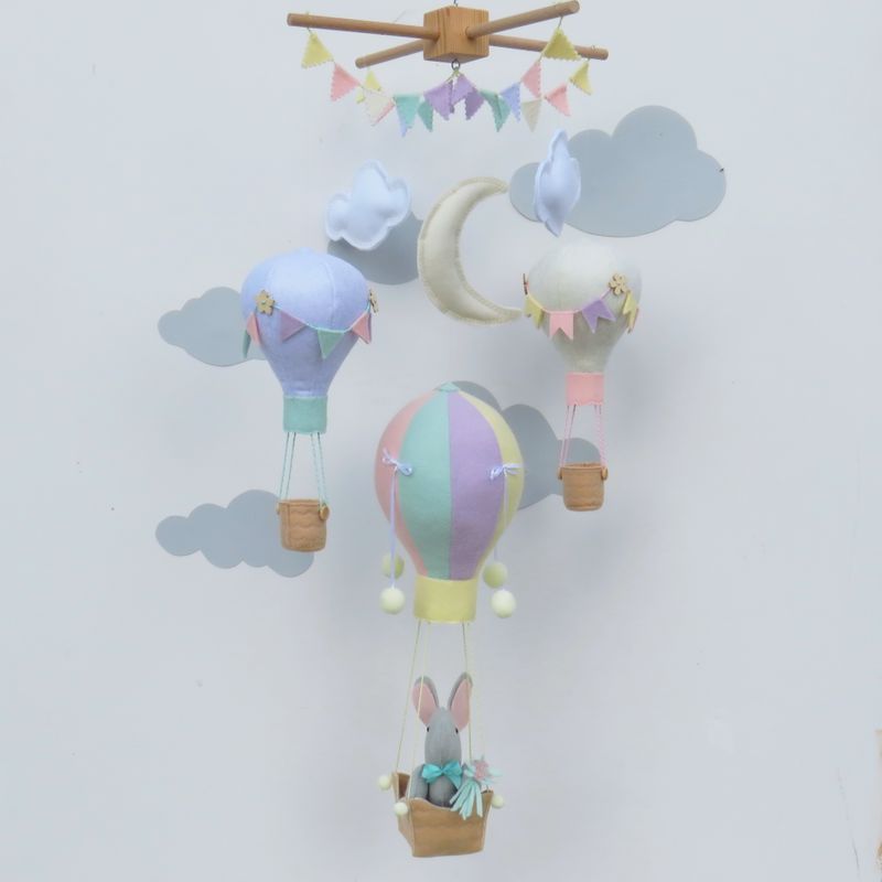 BABY MOBILE ELEPHANT IN HOT AIR BALLOON/ELEPHANT MOBILE/NURSERY DECOR BALLOONS/BABY SHOWER GIFT