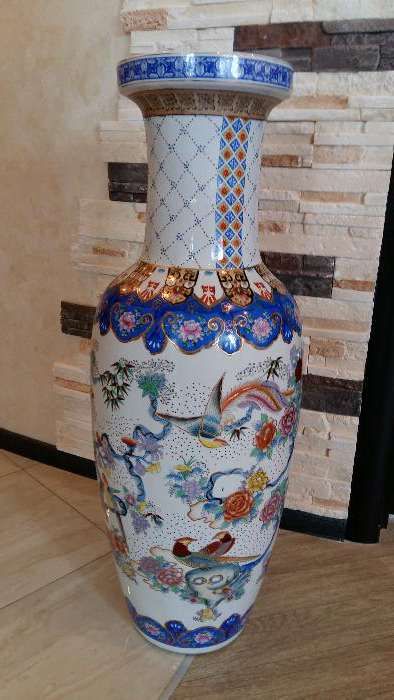 A floor standing vase "Japanese"
