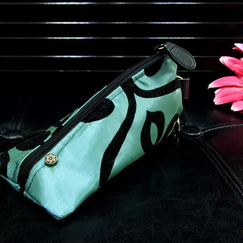 Small Makeup Pouch, Sunglass Pouch, Green Makeup Bag, Paisley Cosmetic Bag, Small Zipper Pouch, Small Travel Pouch For Women