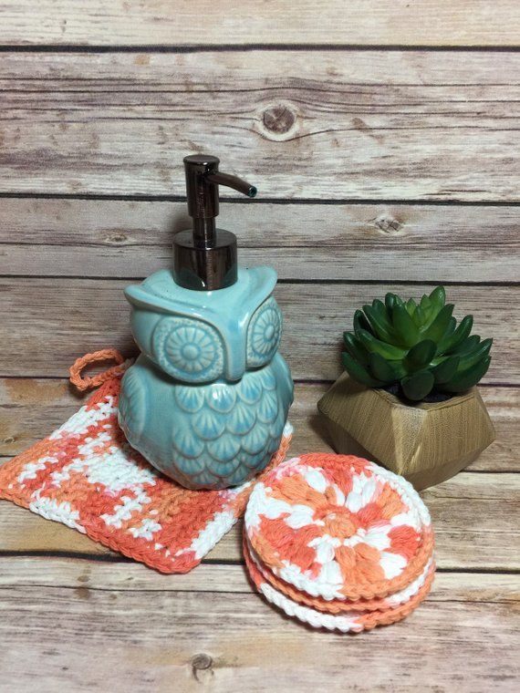 Set of 3 Facial Cleansing Pads and One wash Cloth made from 100% Cotton