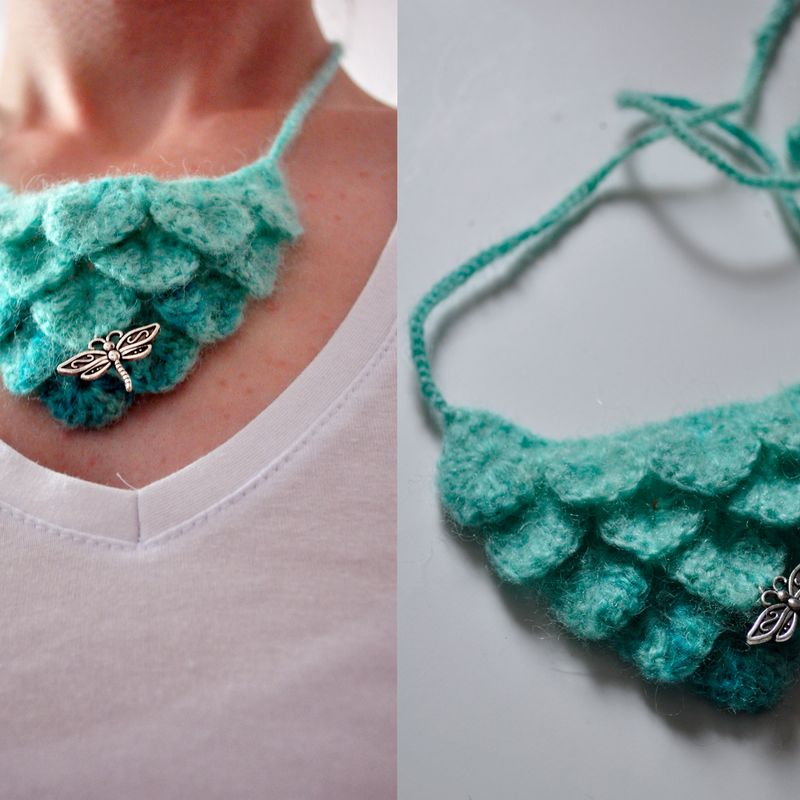 Crochet necklace