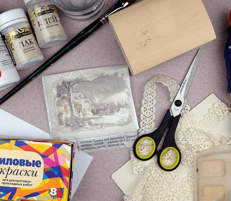 PERFECT GIFT - BEAUTIFUL HANDMADE JEWELRY BOX!