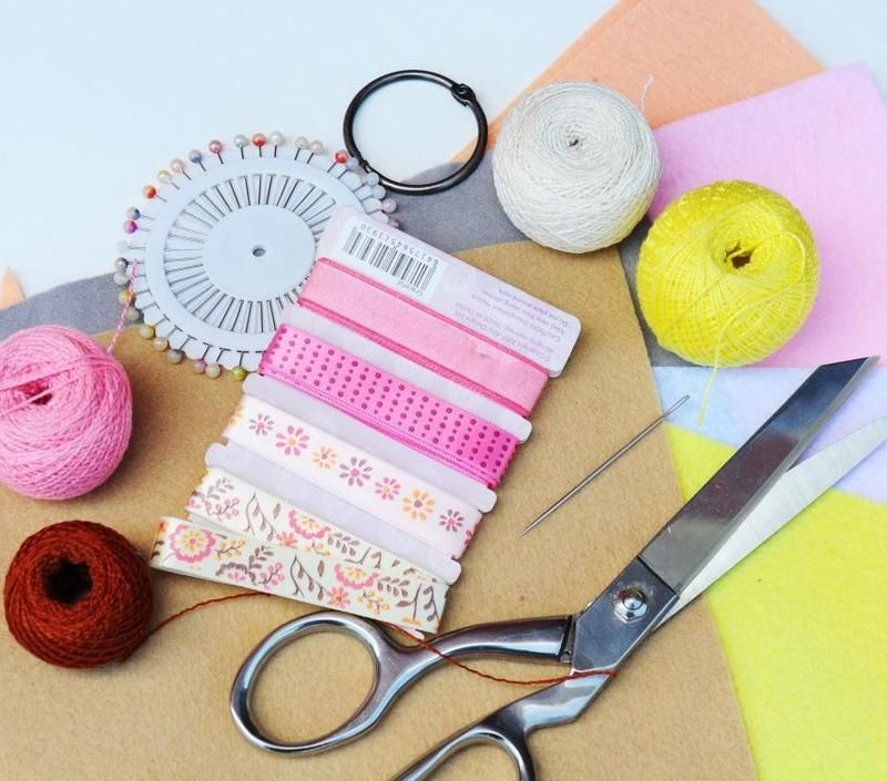 HANDMADE FELT BOOK FOR CHILDREN!