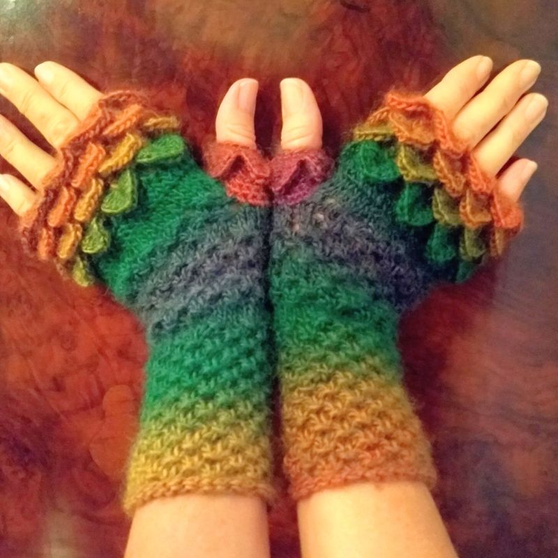 Autumn Colour Gloves, Fingerless Dragon Scale Gloves Handmade