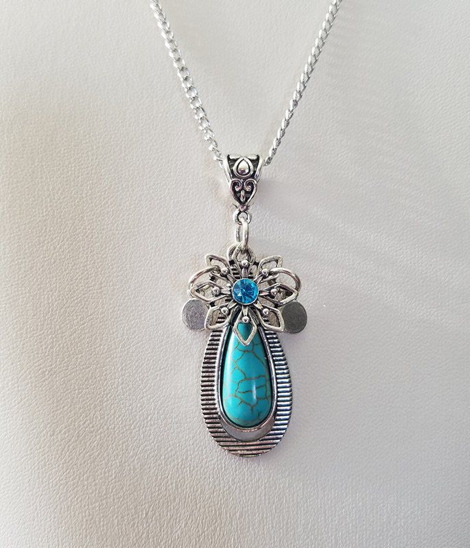 Turquoise Pendant /Turquoise Necklace /Snowflake Necklace/Bohemian Pendant/Bohemian Necklace/Boho Jewelry/Tribal Necklace