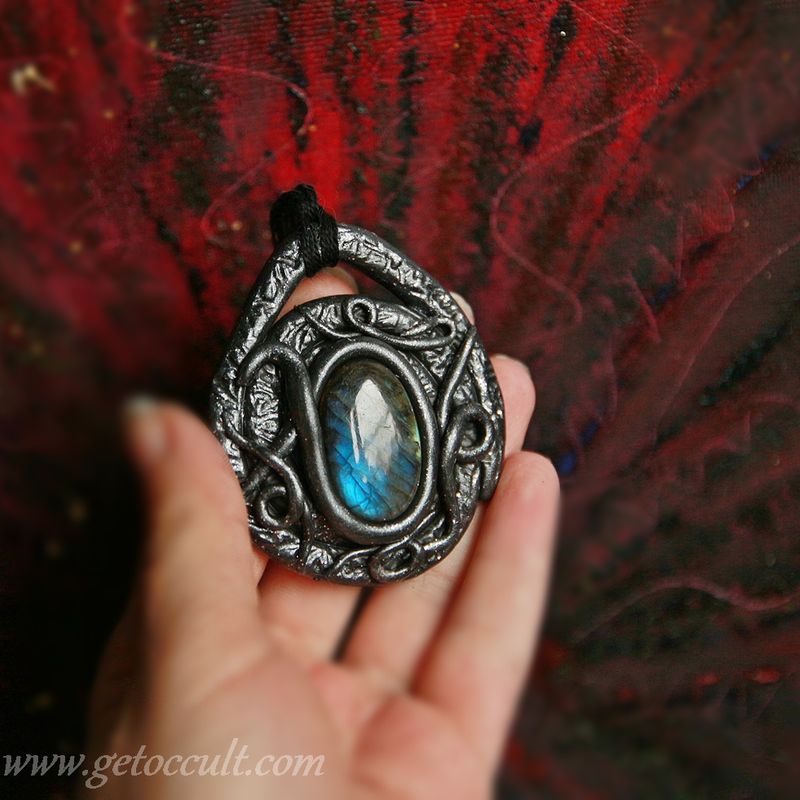 Labradorite amulet