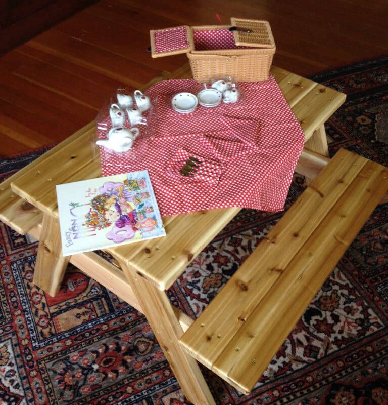 How to make a children’s table