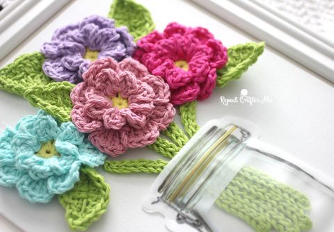 DIY Crochet Flowers on Canvas