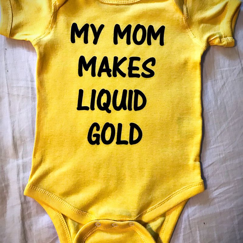 My Mom Makes Liquid Gold Baby Boy Girl Onesie Breastfeeding Infant Bottom Button Shirt Breast milk  Baby T-shirt Breastfeeding Tee