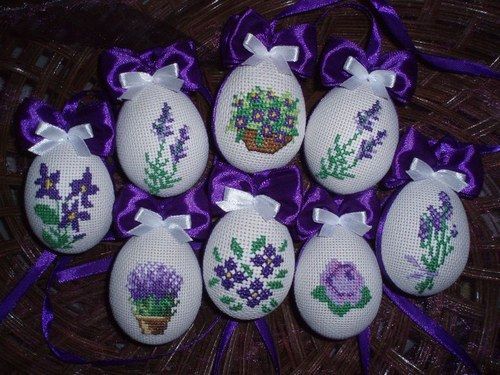 Handmade cross-stitch to Easter