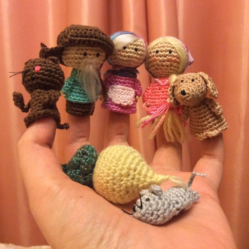 Finger puppets