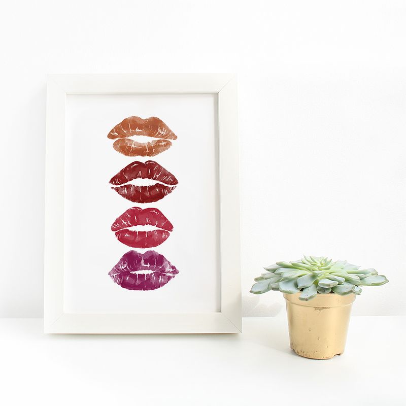 Fashion print, lips wall art.
