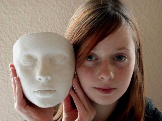 How to Make a Gypsum Mask