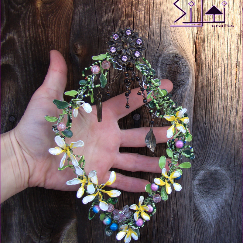 Bohemian Door Hanger, Floral Door Hanger, Rhombus Decor, Rhombus Shape Wall Art, Spring decor, Romantic Door Decor, Floral Rhombus Decor