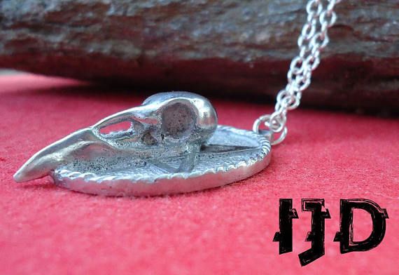 Raven Skull Neckace - Raven Skull Pendant - Raven Skull - Crow Pendant - Crow Necklace - Gothic Necklace - Gothic Jewelry - Gothic Raven