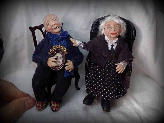 ON SALE !!!!!!!!!!Ooak miniature adorable couple.