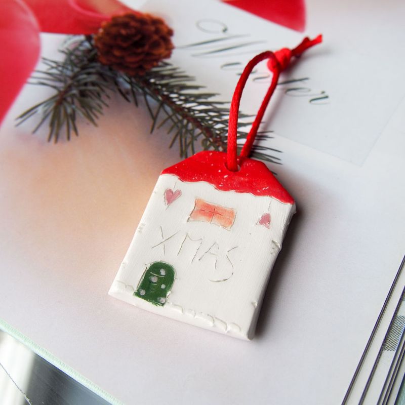 XMAS Christmas tree decoration, Ornament Ceramic houses, Gift tag, Christmas tree decor, Decoration, Home decor, Glazed Ceramics ornament