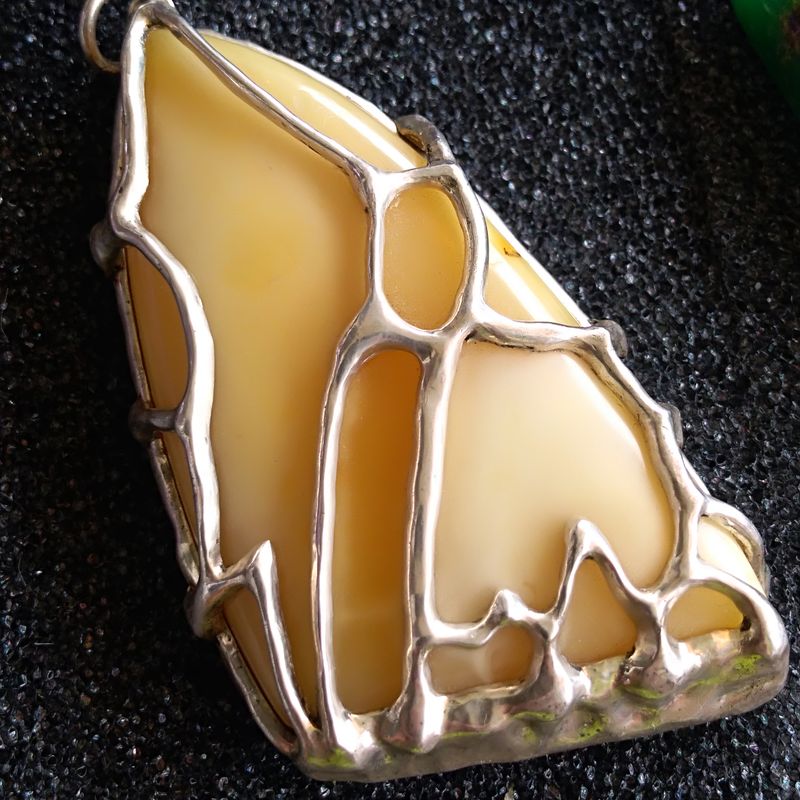 Sterling silver butterscotch amber pendant