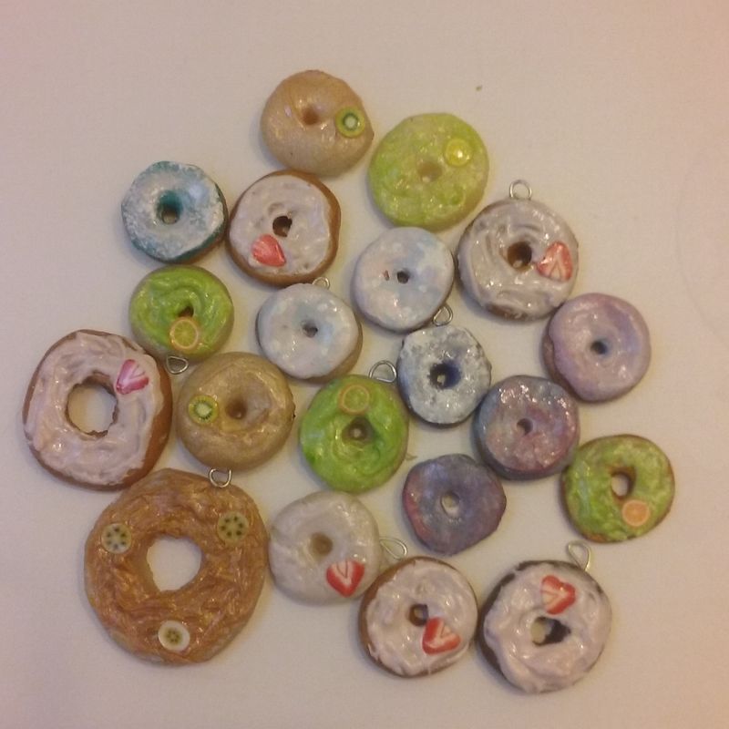 Random magnet donuts