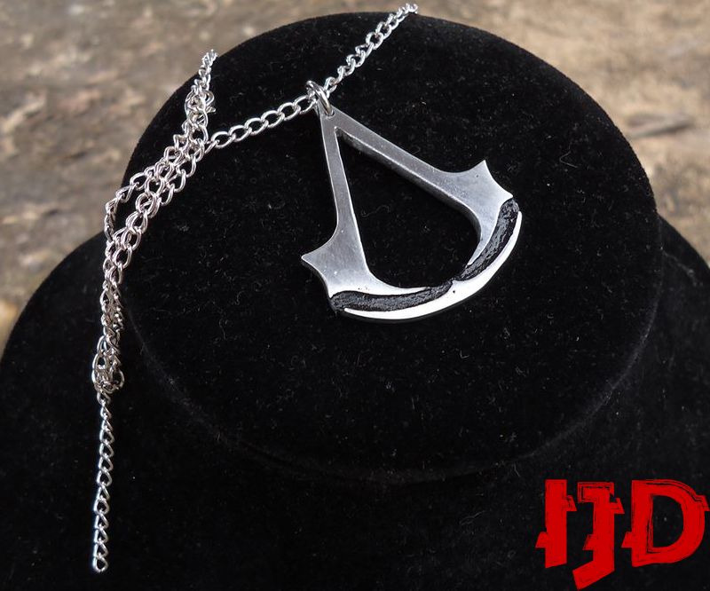 Assassin's Creed - Assassin's Creed Necklace - Assassin's Creed Pendant - Assassin's Creed Jewelry - Jewelry for Men - Jewelry for Women