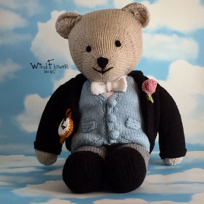 Handcrafted, one of a kind teddy bear - Burdock.