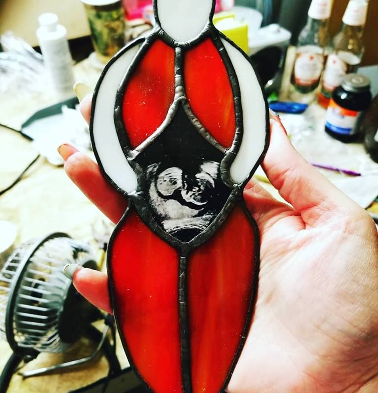 Pregnant Mother with Baby Suncatcher with personalized Ultrasound Picture inlay