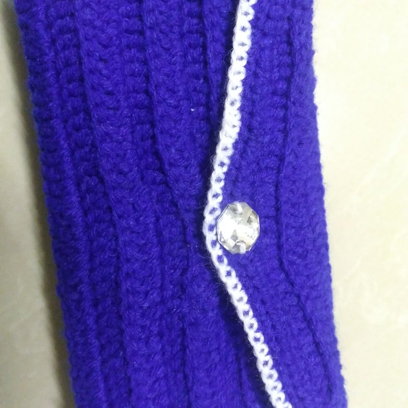 Hand made crochet woolen handbag