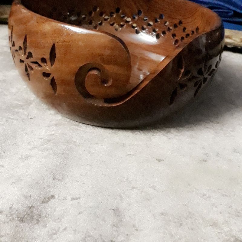 Folk yarn bowl