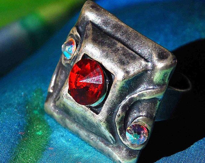 RING, Oxidized, Swarovski Crystals,