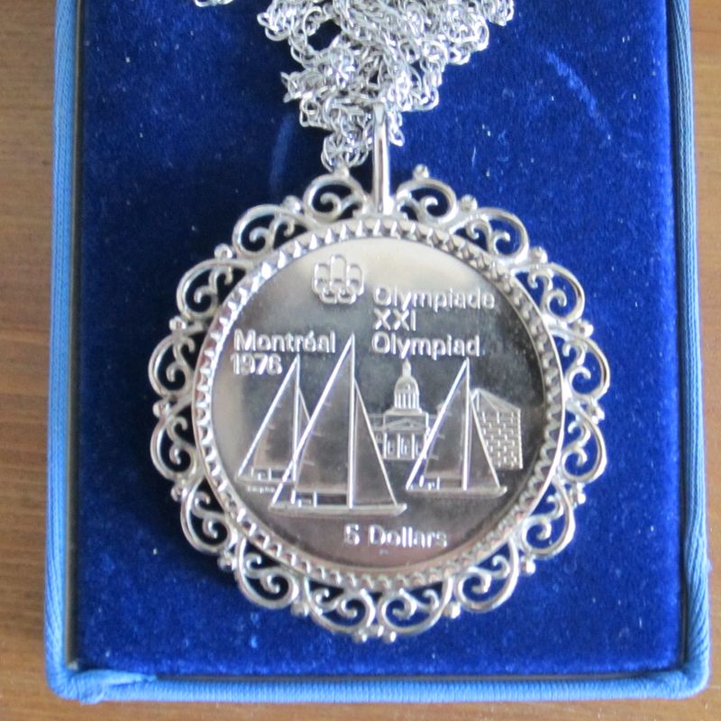Vintage 1976 Canada Olympic 5 dollar coin jewelry